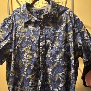 Hawaiian shirt